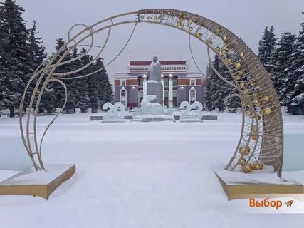 Манжерок ледовый городок 2024