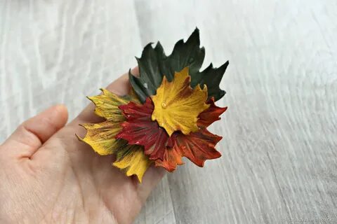 Листья из кожи