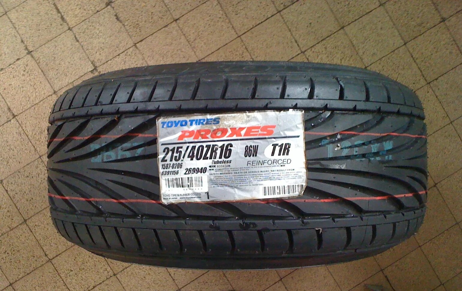 Шины toyo sport. Toyo t1r Treadwear. Toyo 888. Резина Тойо n 860. Тойо t1s 295/40 21.