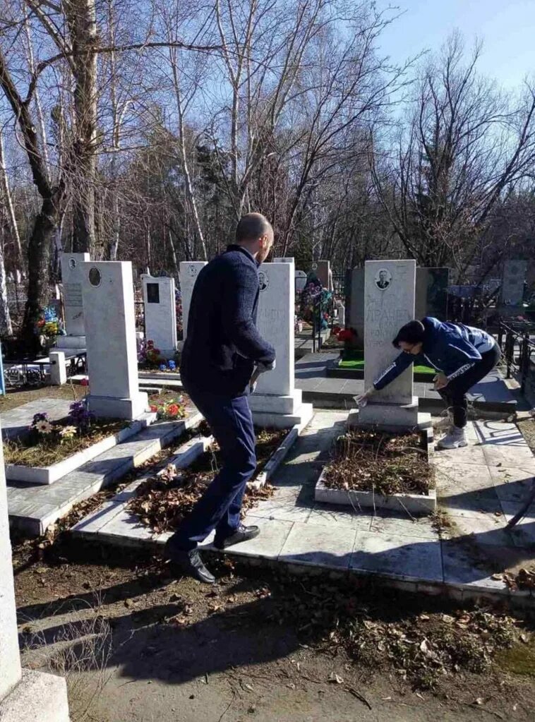 Где находится кладбище курган. Курганское кладбище зайковское кладбище. Рябковское кладбище Курган. Кладбище Курган Курганская область. Кладбище Чистопрудное Курган.