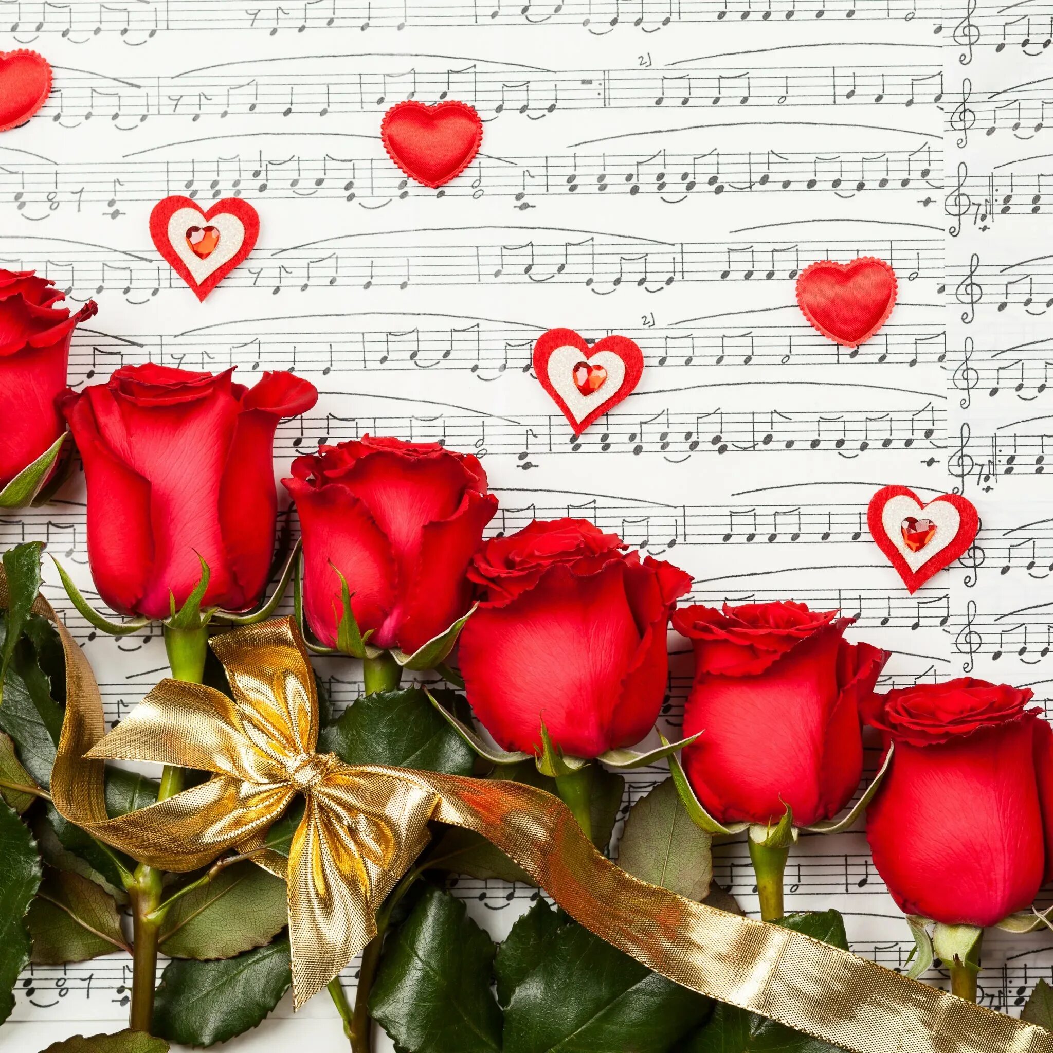 Музыка для любви без слов. Музыкальные картинки. Ноты и цветы. Открытки с музыкой. Открытка с нотами.