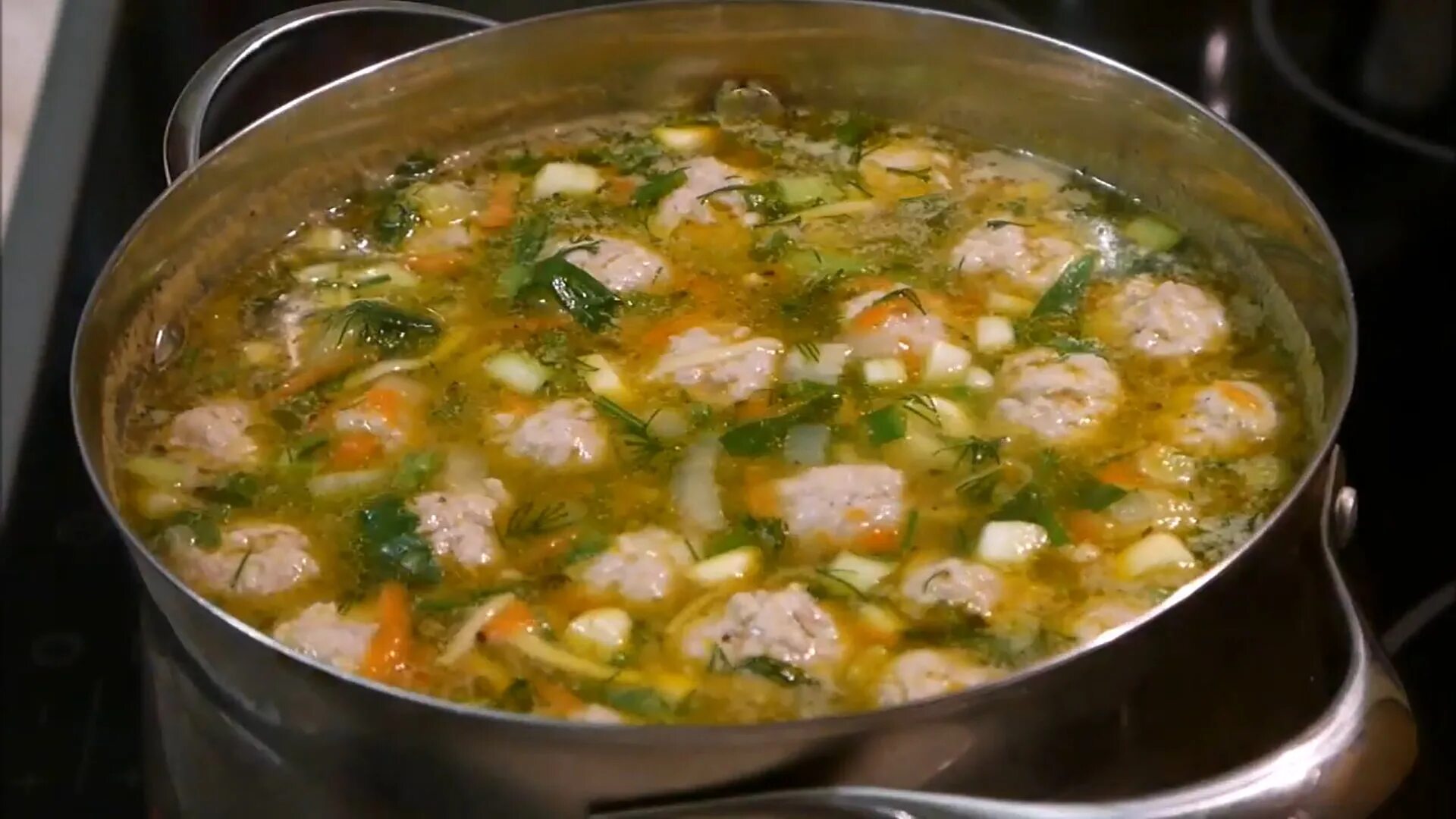 Суп фасолевый смгрибами. Для супа. Куриный суп с фасолью. Фасолевый суп. Суп с фасолью и вермишелью.
