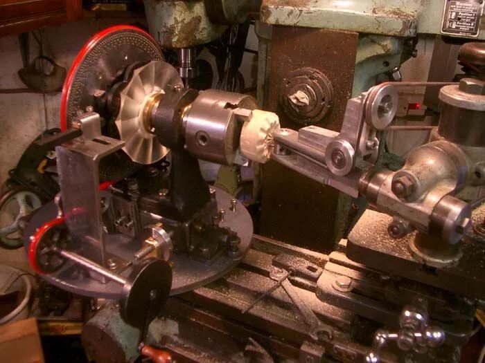 Rose engine lathe. Signalis logo. Rose engine & ornamental lathe. Гильоше машина устройство. Станок для гильоше.