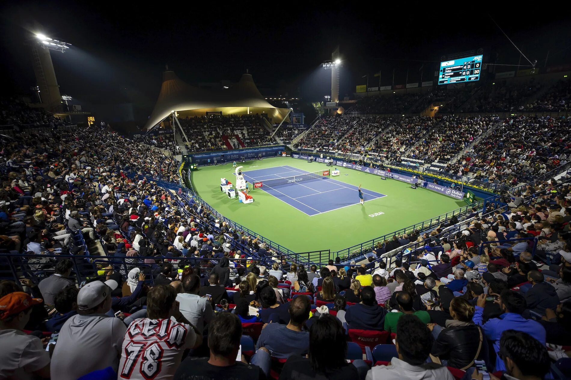 Теннисный стадион. Стадион тенниса с зрителями. Dubai Tennis Stadium. Теннис зрители. Atp dubai