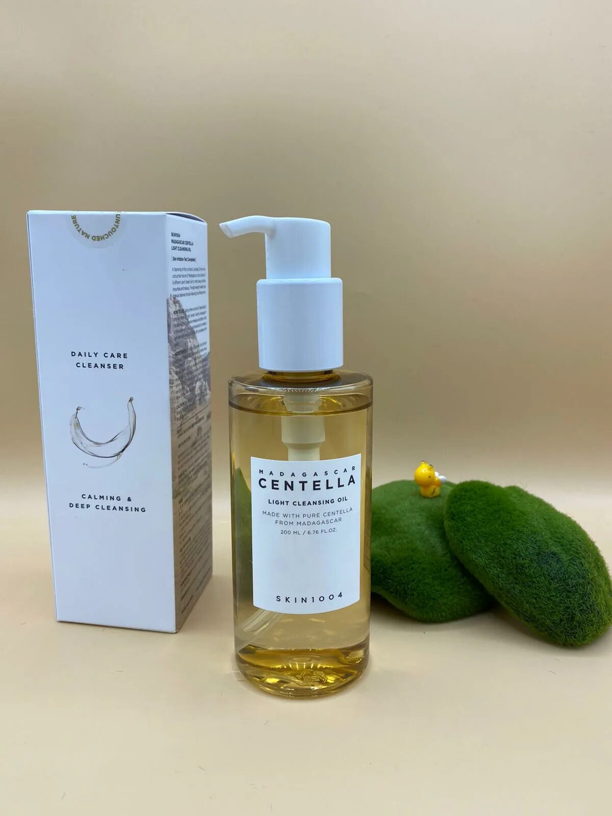 Cleansing light. Skin1004 Madagascar Centella Light Cleansing Oil. Centella Cleansing Oil Madagascar. Madagascar Centella Light Cleansing Oil. Centella Light Cleansing Oil 30 мл.