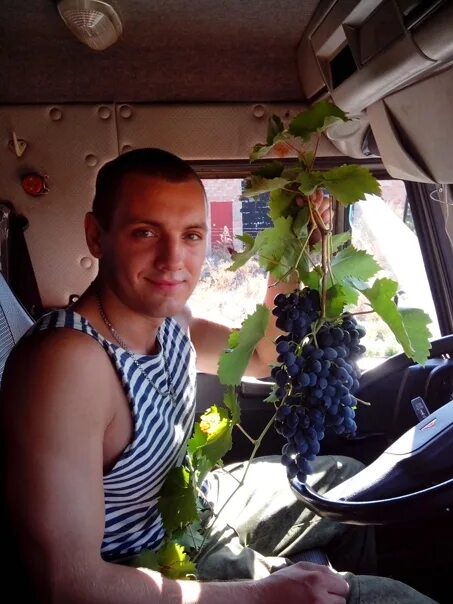 Растям рашидович астрахань. Конеев растям астрахань. 2311395 вк виталик сараев. Ханат бупеев. Сараев астрахань.