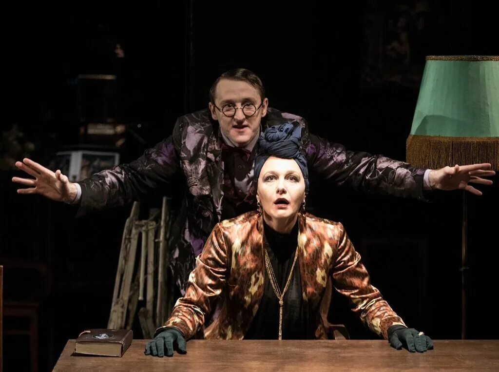 Театр имени пушкина спектакли. Голодранцы аристократы красноярск. С. Театр пушкина спектакли. Театр имени пушкина спектакли.