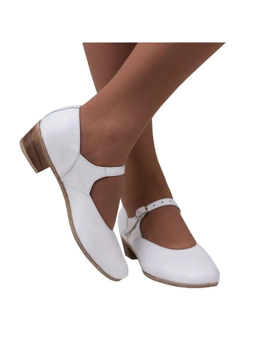 Туфли танцевальные калинка. Золотые танцевальные туфли. Золотистые туфли. Туфли для народных танцев красные. Туфли вариант.