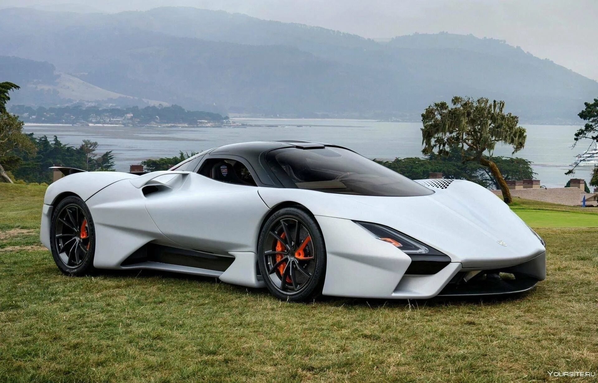 Фото быстрых машин. Гиперкар Tuatara 2020. Бугатти туатара. Гиперкар SSC Tuatara. SSC Tuatara машина.