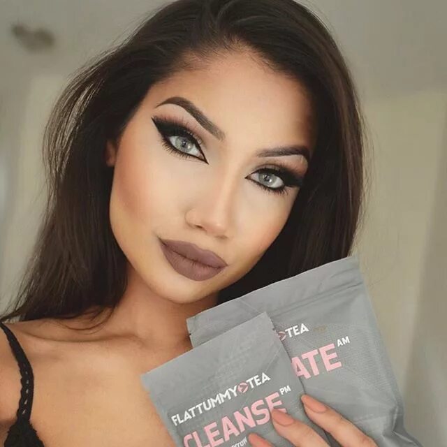 Alina make. Makeupbyalinna alina. makeupbyalinna без макияжа. makeupbyalinna instagram.
