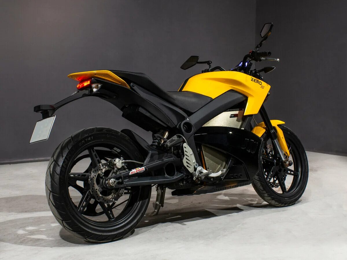 Электромотоцикл мощный zero. Zero s 11kw. Zero two на мотоцикле. Электромотоцикл gtl 3000. Zero s под.