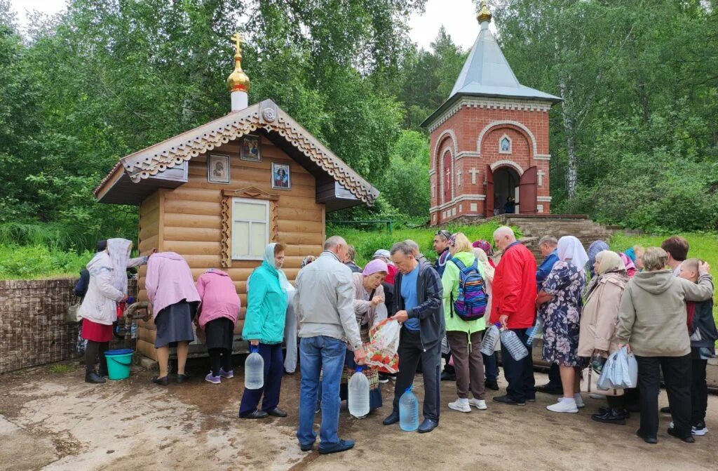 Служба параскеве