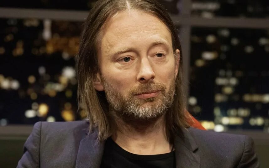Том йорк и. Radiohead солист. thom yorke. radiohead том йорк. thomas edward yorke.