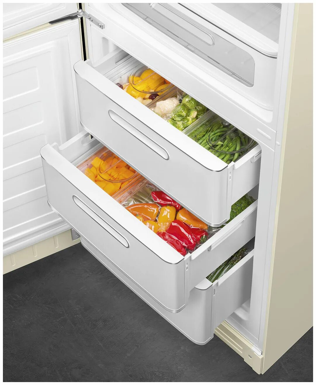 Smeg c475ve. Smeg fab32lcr5. Smeg fab32rbl5. Холодильник Smeg fab5lwh5. Холодильник Smeg Fab 5 lpk5.