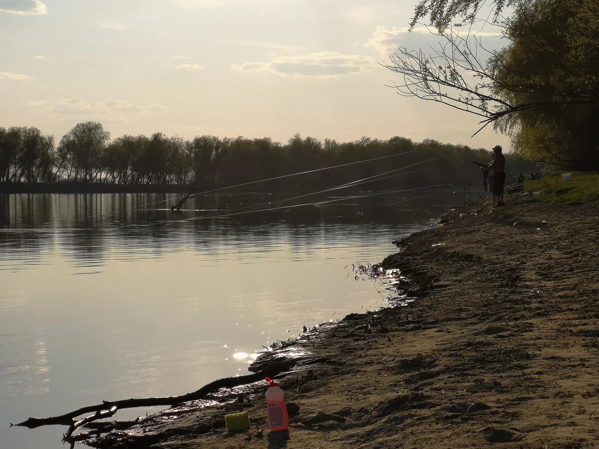 Астрахань река Кигач. Река Кигач село Байбек. Астрахань Кигач рыбалка. Рыбалка на реке Кигач. Река кигач астраханская область