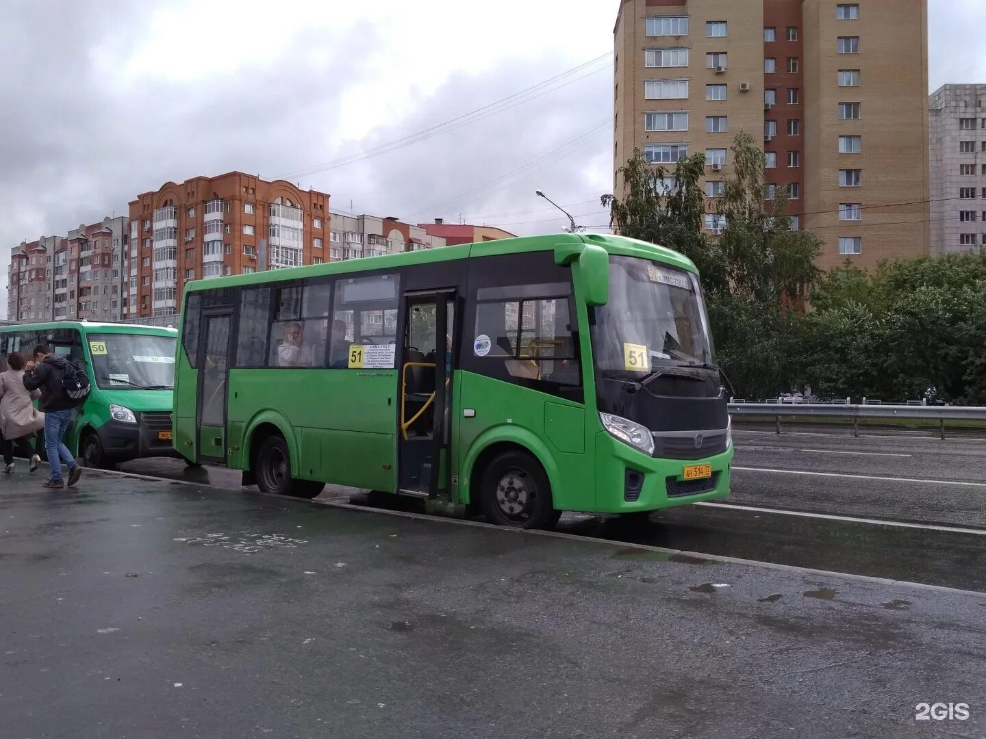 Маршрут 51 остановки нижний. 51 Маршрут Тюмень. 51 Маршрутка. 51 Автобус маршрут. Автобусы Тюмень.