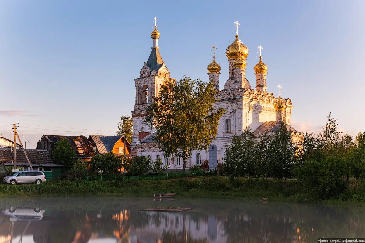 Дмитровский район московской области сайт. Покровская Церковь Жестылево. Жестылево Дмитровский район храм. Церковь Покрова Пресвятой Богородицы Жестылево. Храм Пресвятой Богородице Жестылево Дмитровский район.