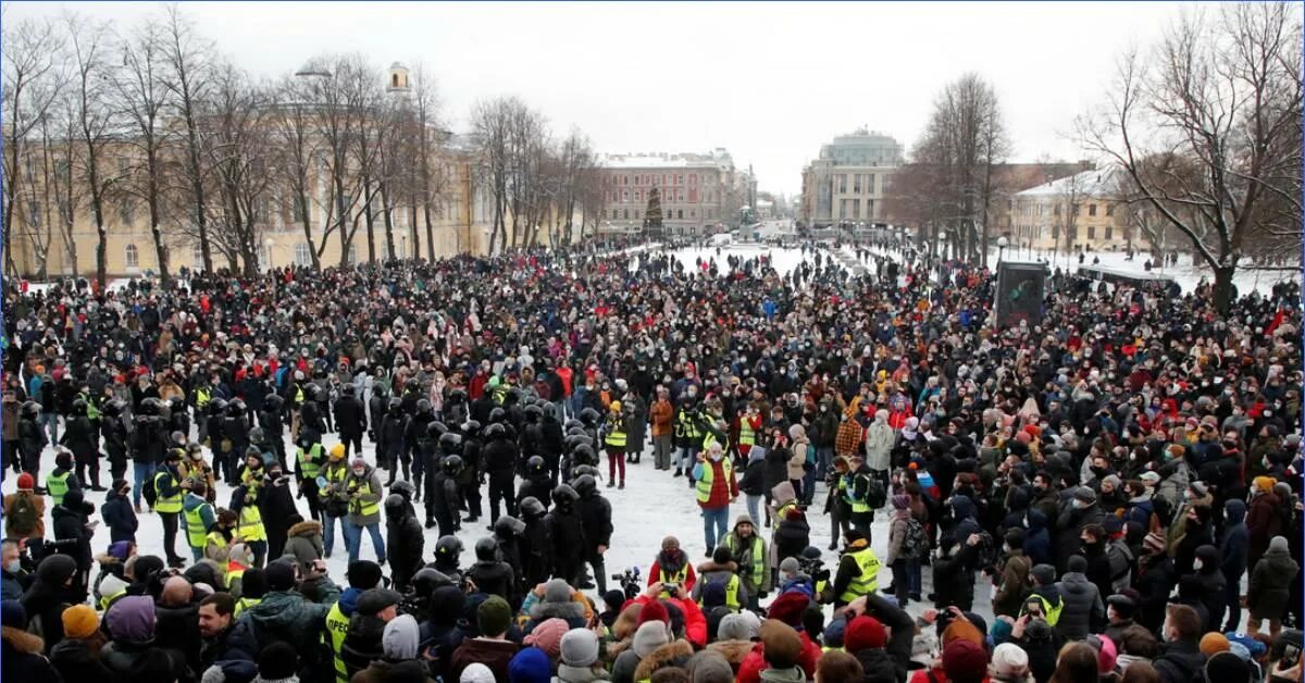 Прямой митинг. Митинги в россии. протесты. митинги протесты. протесты в москве.
