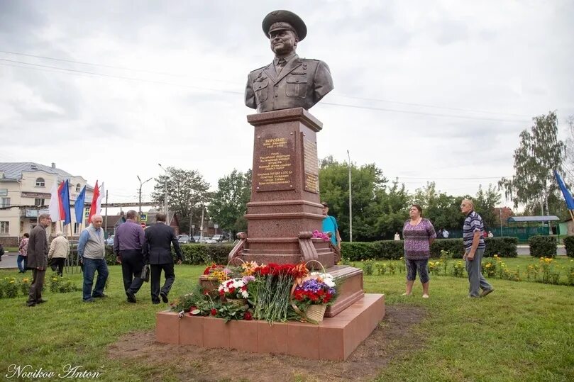 Площадь воробьева торжок. Воробьев летчик торжок. Площадь воробьева торжок. Торжок воробьев. Торжок воробьев.