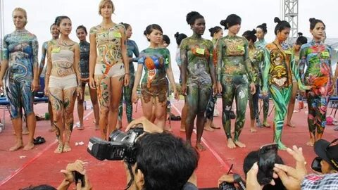 Body paint arctic