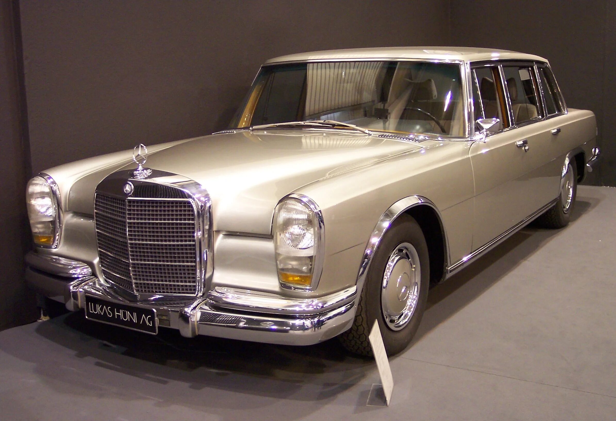W 100. Mercedes-benz w100. мерседес бенц w100. мерседес бенц w100 600. mercedes benz w100 s600 pullman.