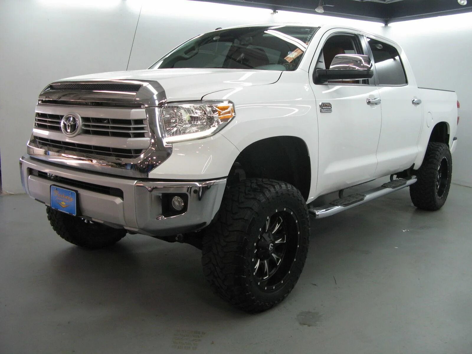 Tundra 1794 Edition. Toyota Tundra. Тойота тундра 4.6. Toyota Tundra Lift.