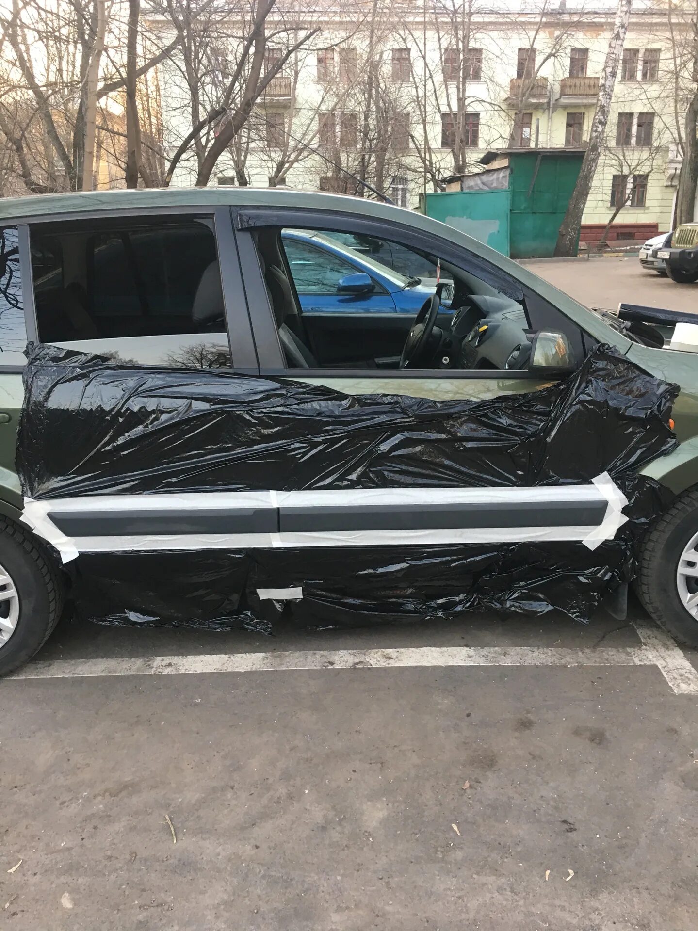 Форд фьюжн хром накладки. Цвет кузова форд фьюжн 2007 год. Молдинг ford fusion. Форд фьюжн 2007 года. Форд фьюжн с молдингами.