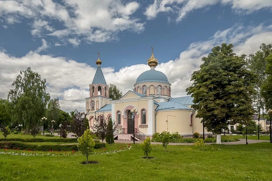 Губкин церкви. Губкин церкви. Храм в город губкине белгородской. Храм иакова брата господня губкин. Губкин.