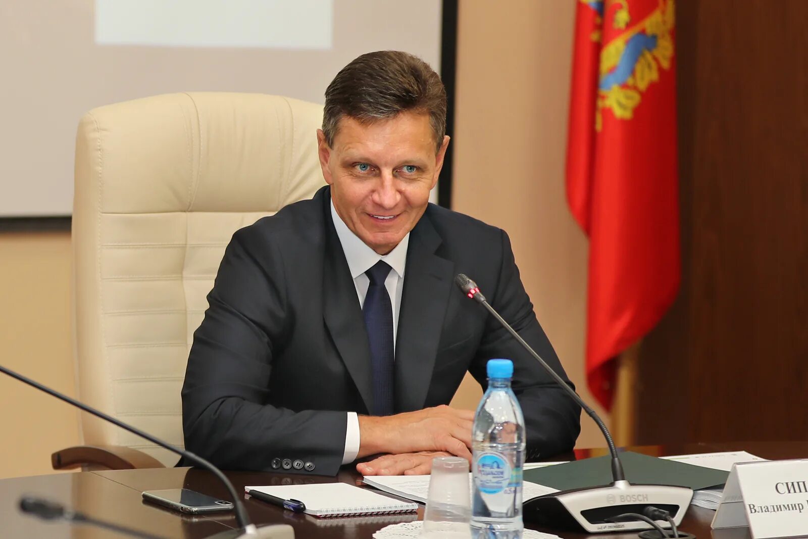 Губернатор выполнит. Сипягин владимирская область. губернатор владимирской области. сипягин губернатор. мэр владимирской области.