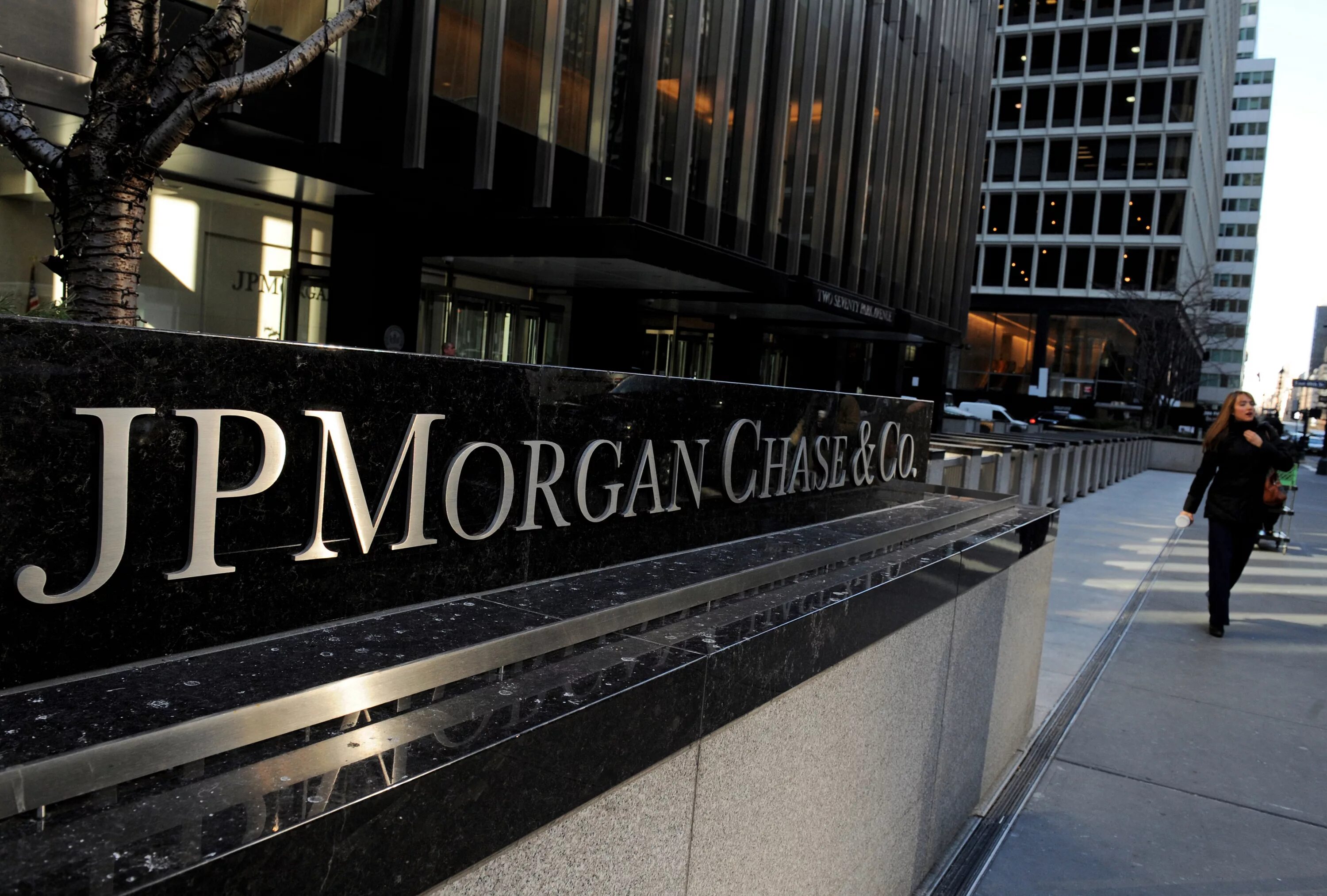 Jpmorgan chase здание. Джей пи морган чейз. Jp morgan chase bank. Jp morgan new york. Jp morgan new york.