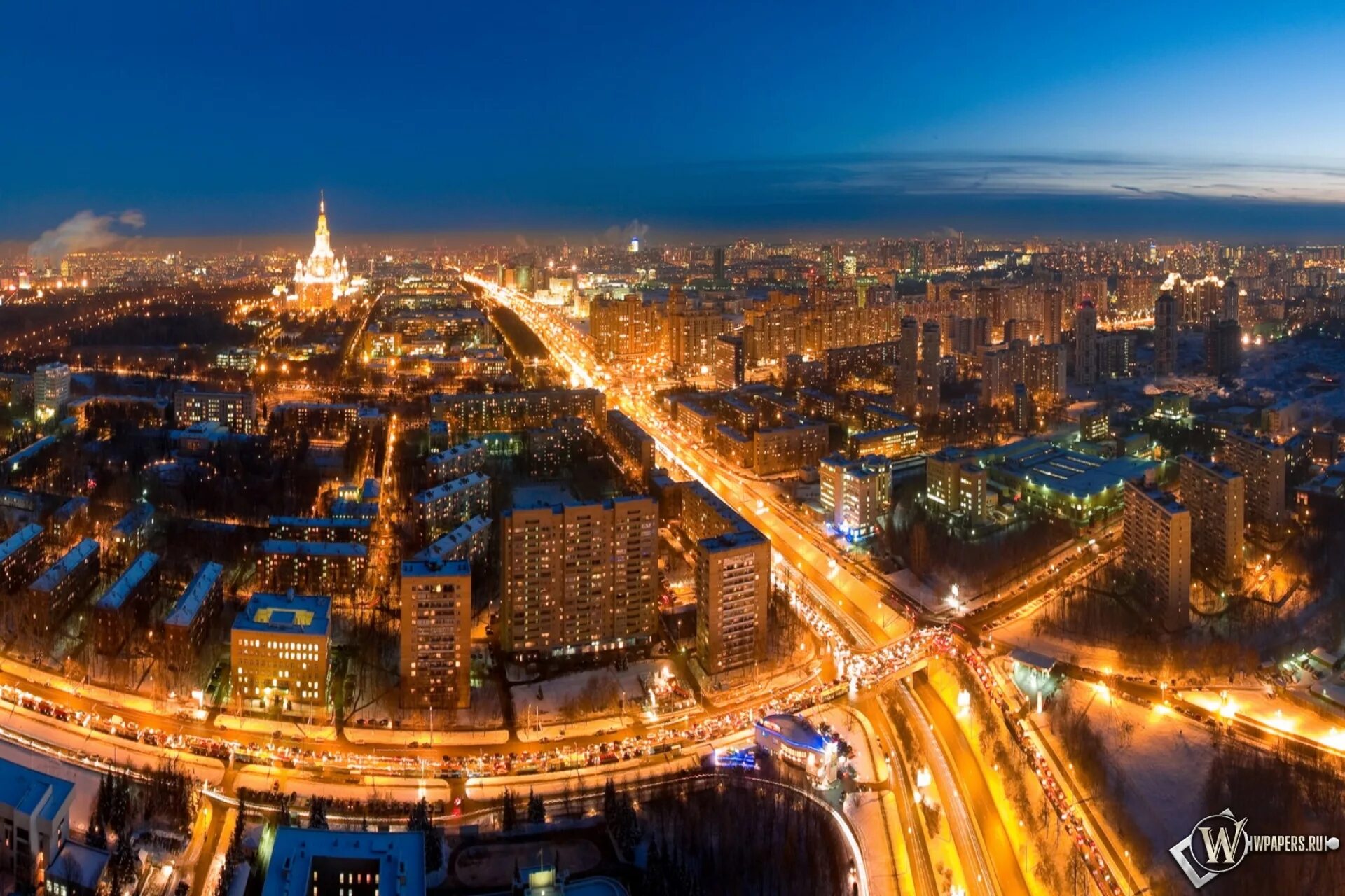 Ночная Москва с высоты птичьего полета. Москва с птичьева полёта. Москва с высоты птичьегополёта. Ночная Москва с высоты птичьего полета фото.