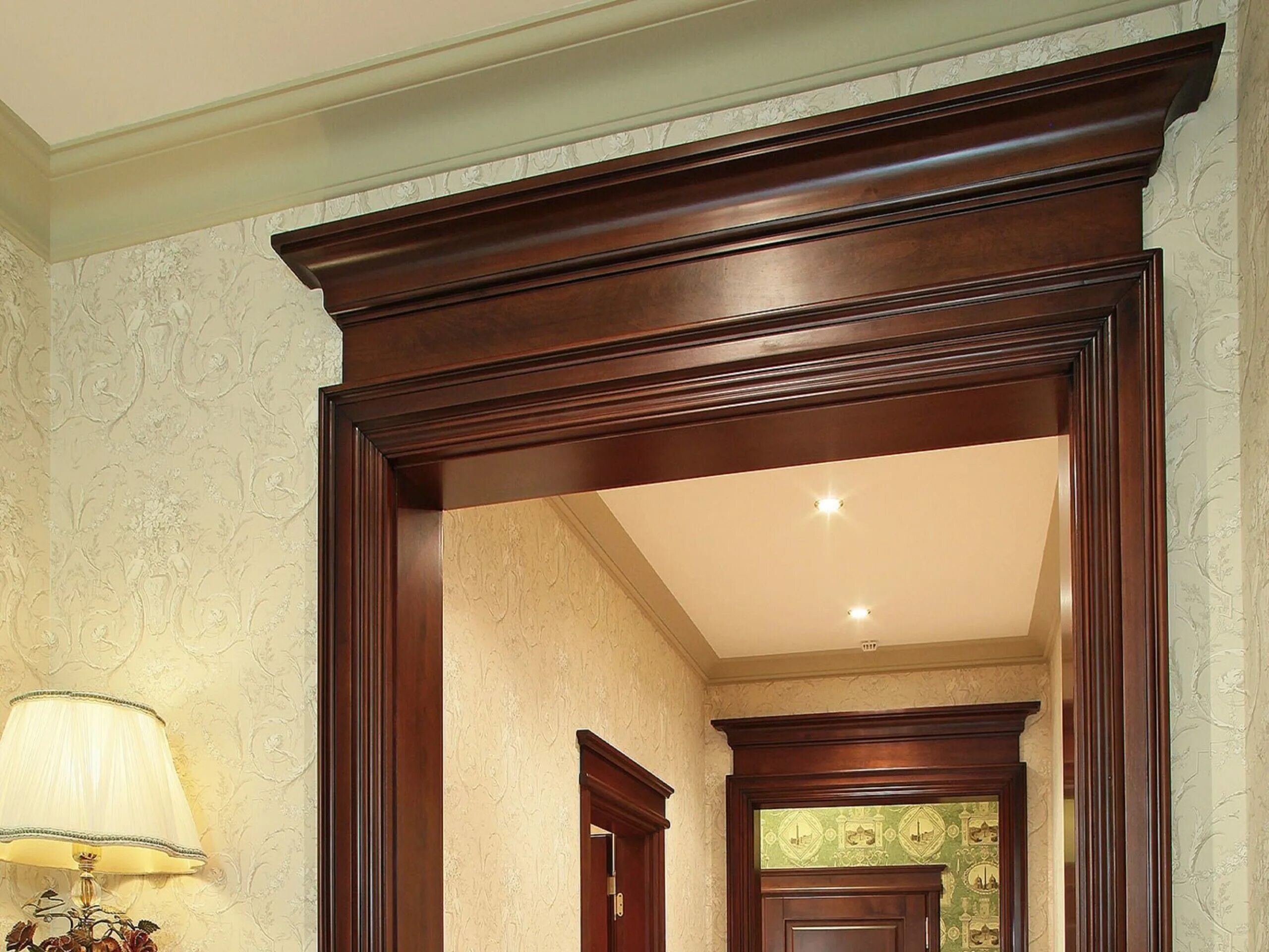 название элементов оконного блока. элементы проемов. обрамление дверного проема чертеж. наличник архитектурные элементы. из чего состоит межкомнатная дверь комплект схема.