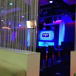 Караоке бары луна