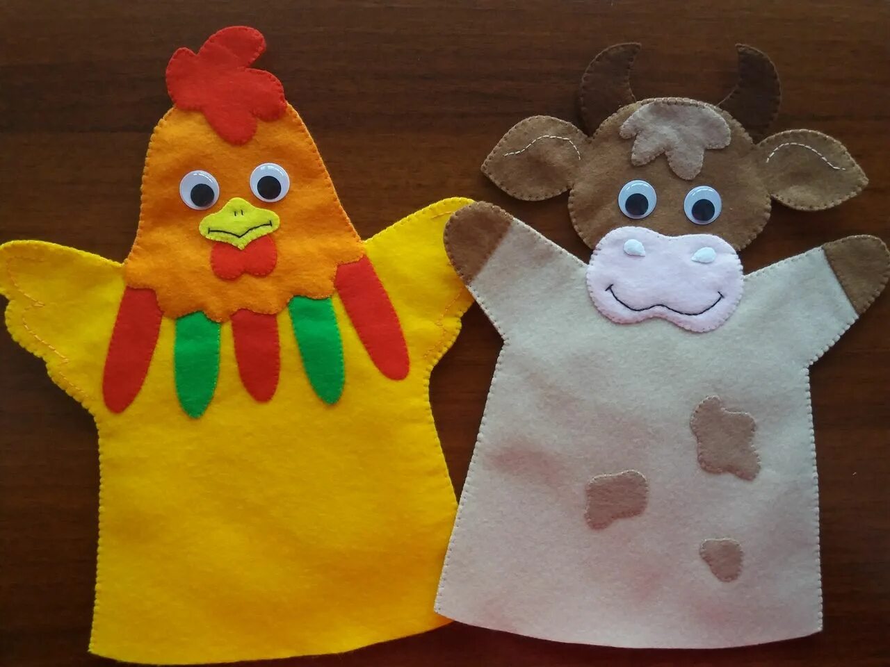 перчаточный театр бибабо. перчаточные куклы для кукольного театра выкройки. перчаточная кукла волк выкройка. кукольный театр из ткани. выкройки игрушек на руку для кукольного театра своими руками.