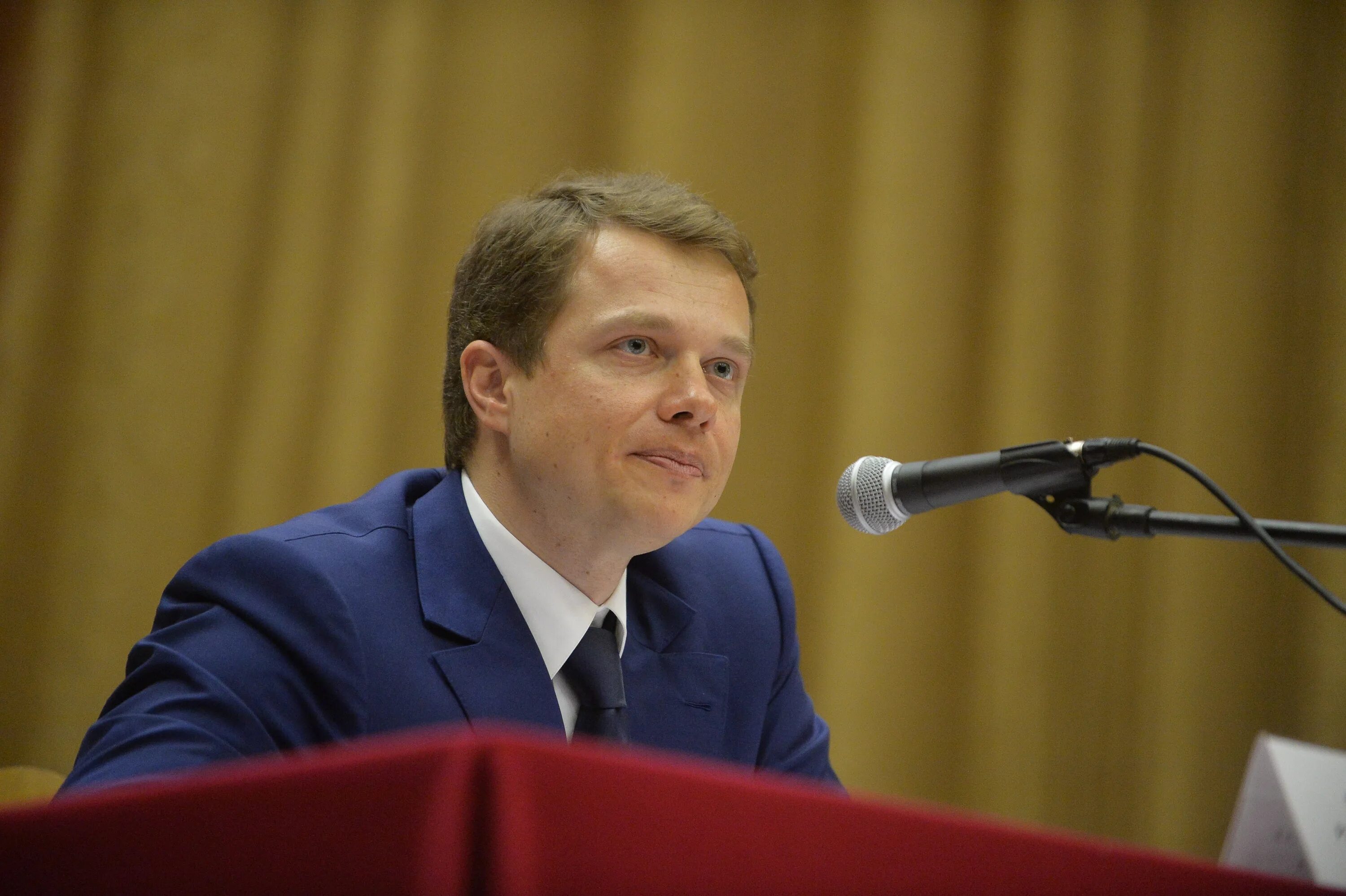 Руководителя департамента транспорта и развития. Максим Ликсутов. Ликсутов заместитель мэра. Зам мэра Москвы Максим Ликсутов. Зам Собянина Ликсутов