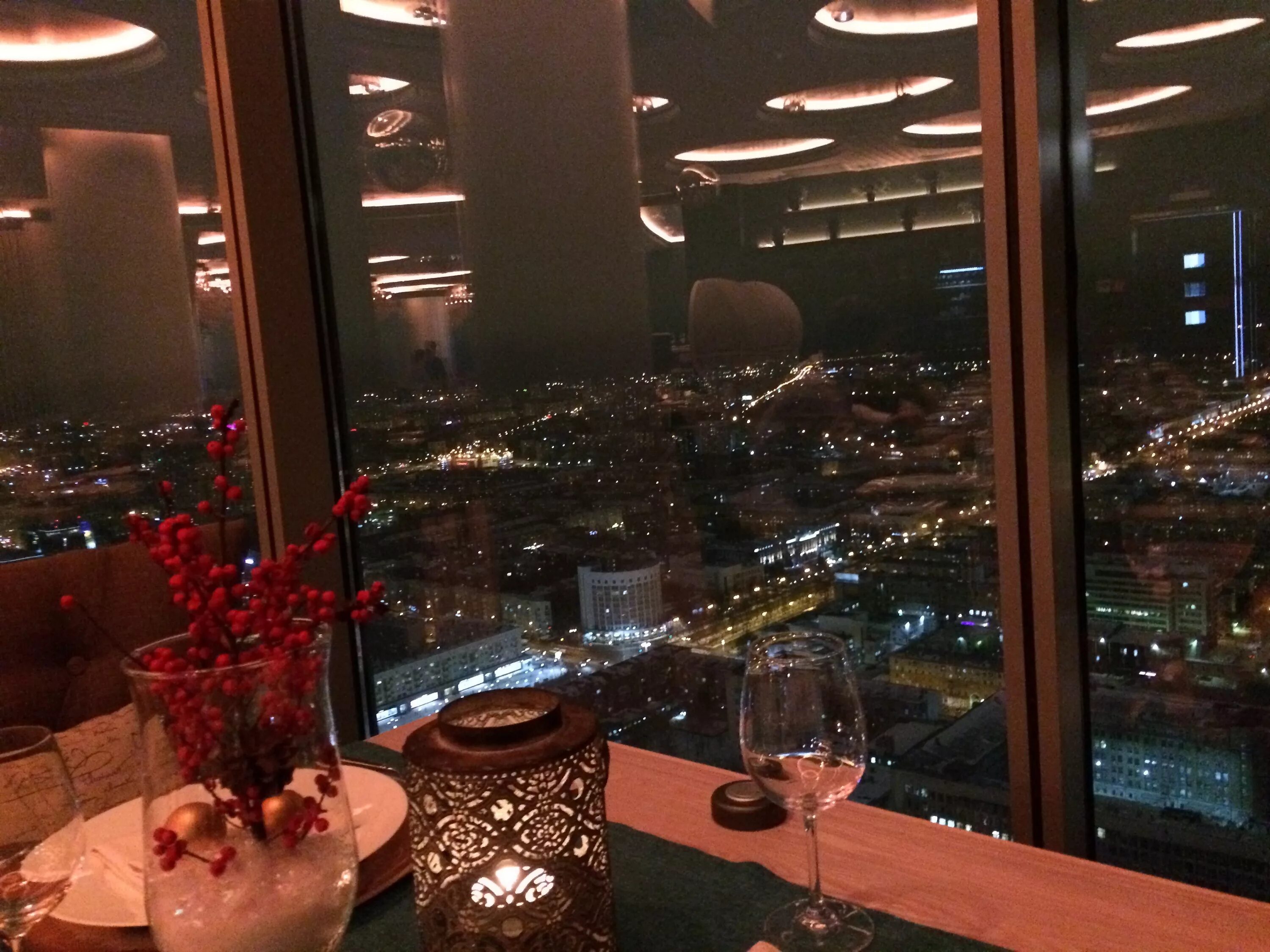 Отель Высоцкий 5*, Екатеринбург, цены от 7500 руб. с завтраком - забронировать н