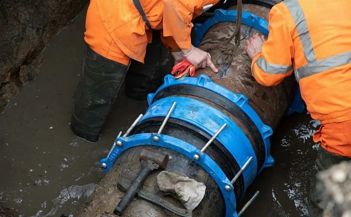 Утечки водоканал. Прорыв водопровода. Авария на водопроводе. Аварийная водопровод. Авария Водоканал.