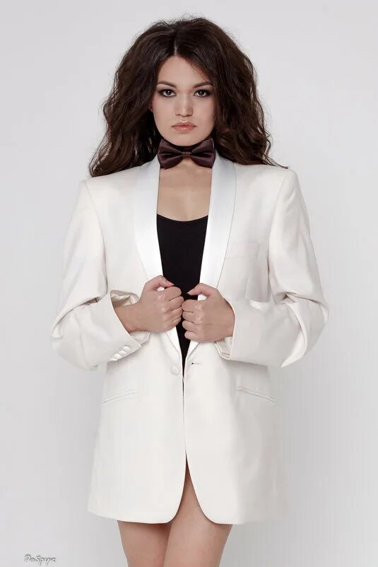 удлиненные пиджаки женские.