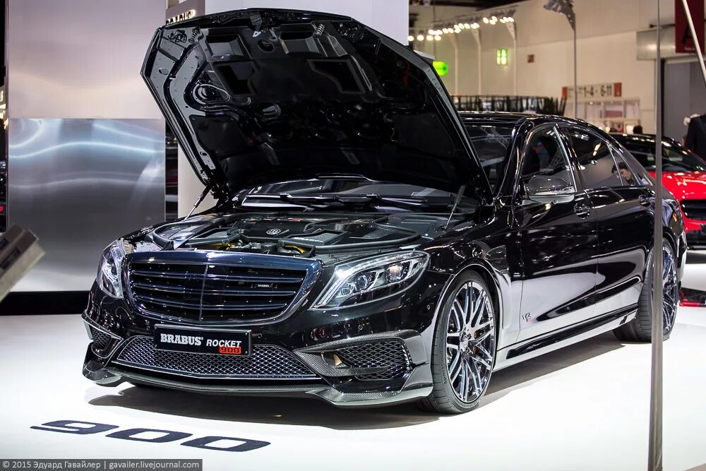Brabus rocket r. Брабус рокет 900. мерседес 223 брабус. brabus rocket 900. мерседес 223 брабус 900.