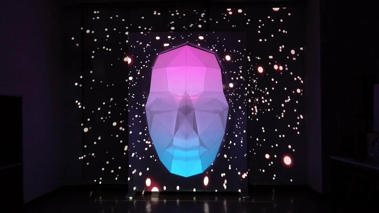 Projection mapping. Проектор digital projection lighting 30sx+. 3д мэппинг интерактивный. проекционные инсталляции. 3d mapping проектор.