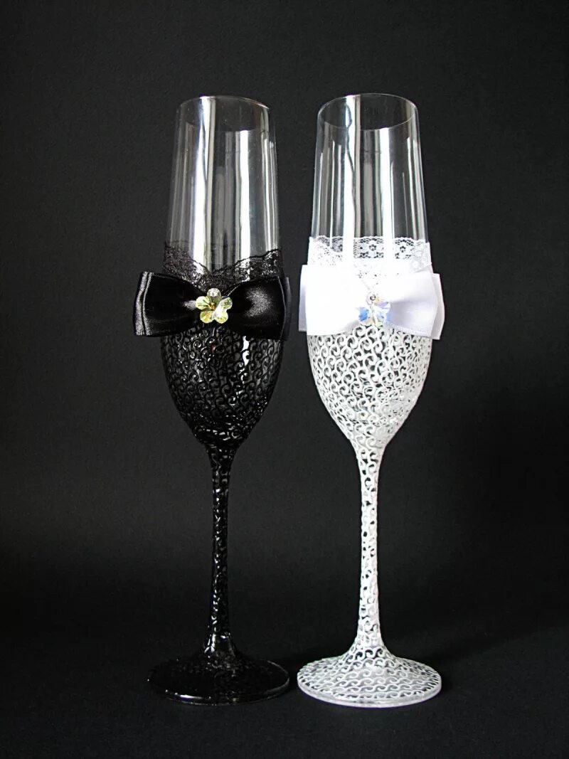 Бокалы на свадьбу. Бокалы на свадьбу. Украшение бокалов на свадьбу. Бокалы на свадьбу. Красивые свадебные бокалы.