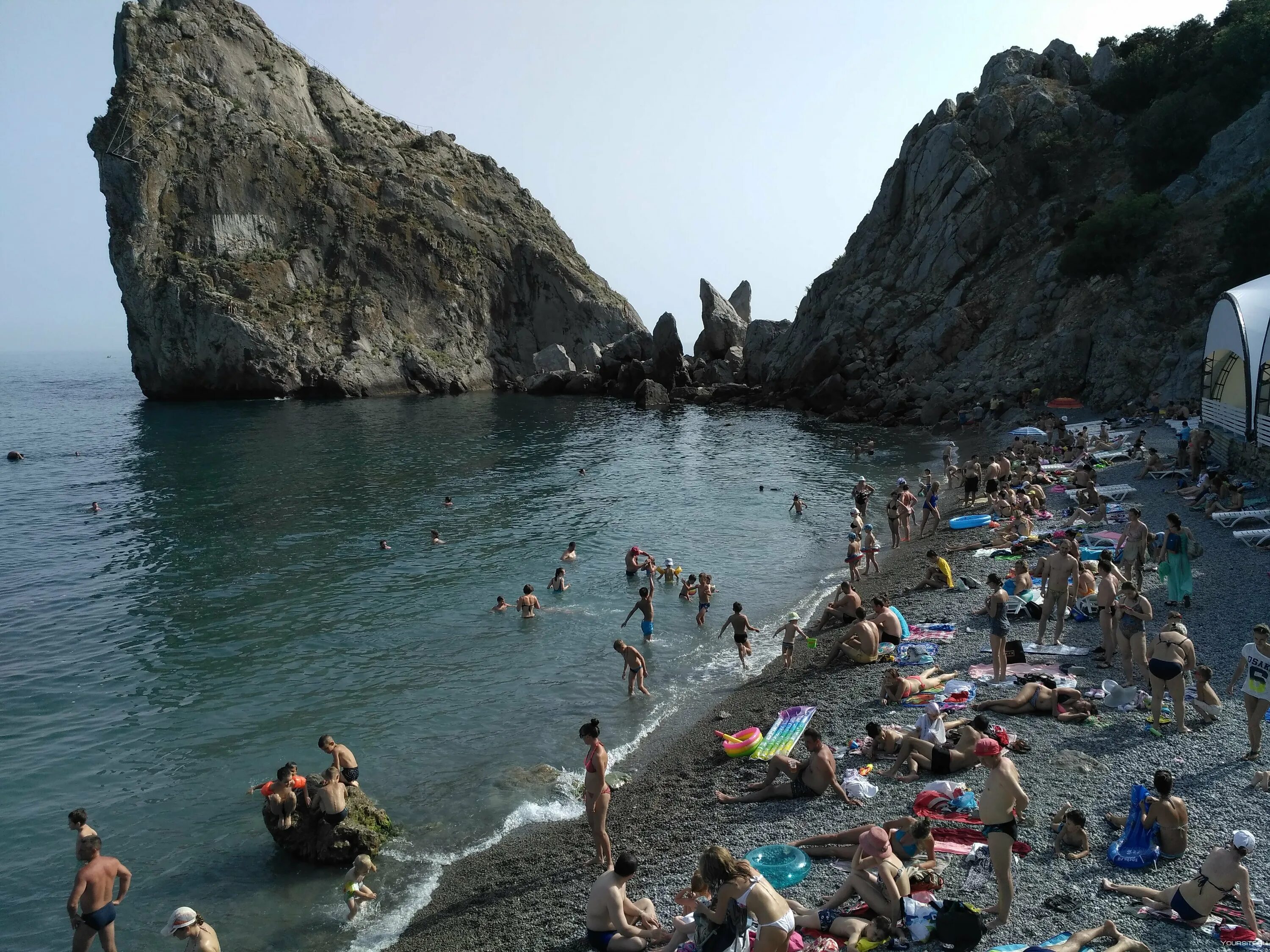 Самый лучший отдых в крыму. Бурзук крым. отдыхающие в крыму. туристы в крыму. крым красивые места для отдыха.