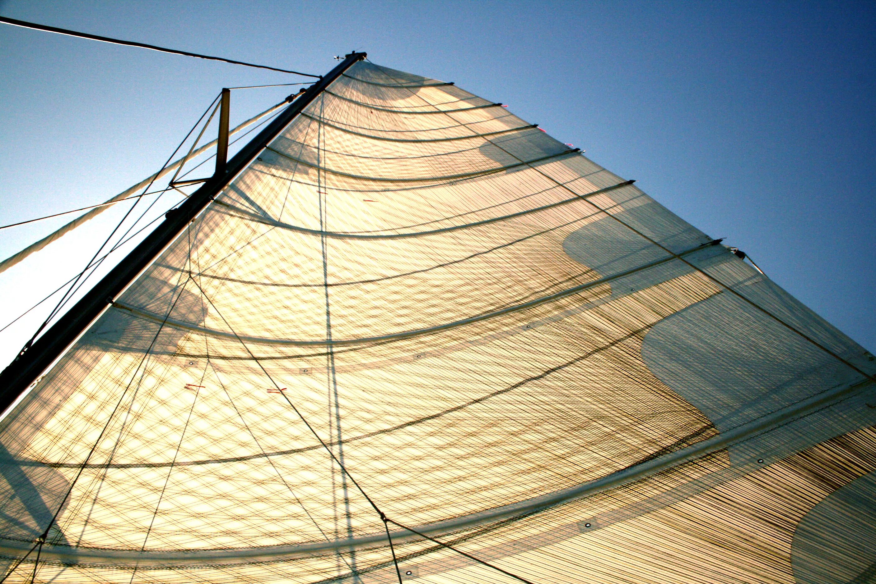 Up sail