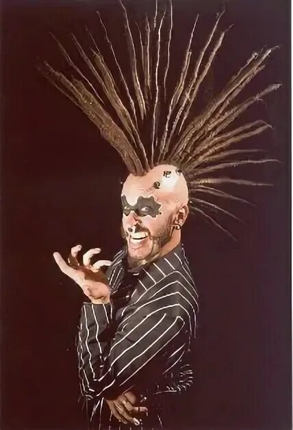 Джэйк мак киннон. Постапокалиптический фестиваль wasteland weekend. Вейстланд викенд. Джэйк маккиннон. Гарри смит-хэмпшир танцор.