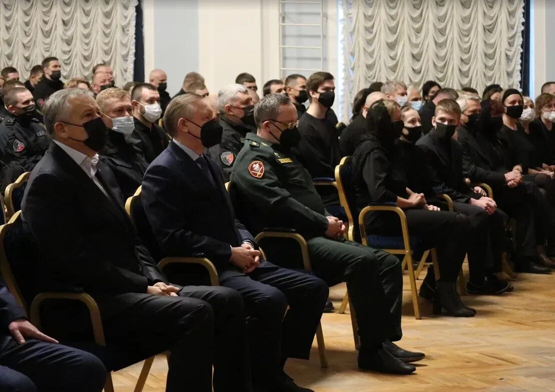 Прощание с темиркановым в спб. Владимир прощание с офицерами собра. вологда собр прощание. собр кемерово простились.