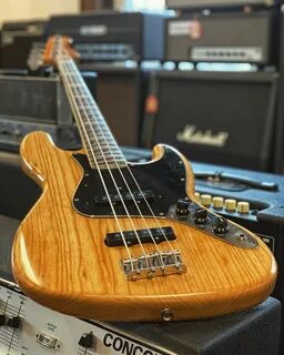 Fender bass