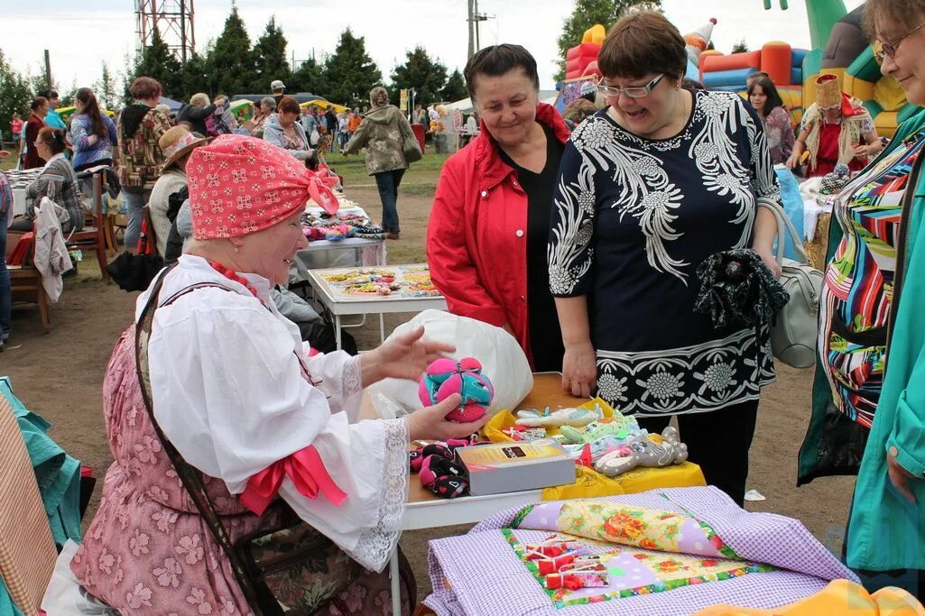 Петровская ярмарка Карпогоры. Петровская ярмарка 2019 Карпогоры. Петровская ярмарка Кадников. Соминская Петровская ярмарка. Рп5 карпогоры на неделю