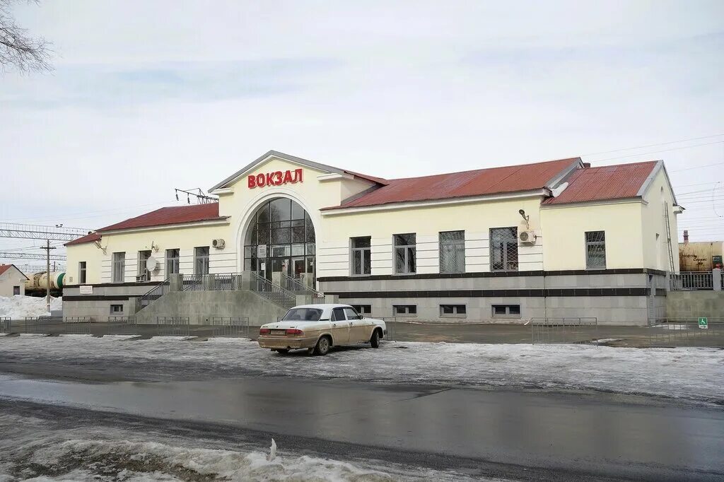 Железнодорожный вокзал орск. Станция орск телефон. Станция орск телефон. Жд вокзал никель мурманская область. Жд вокзал орск новый город.