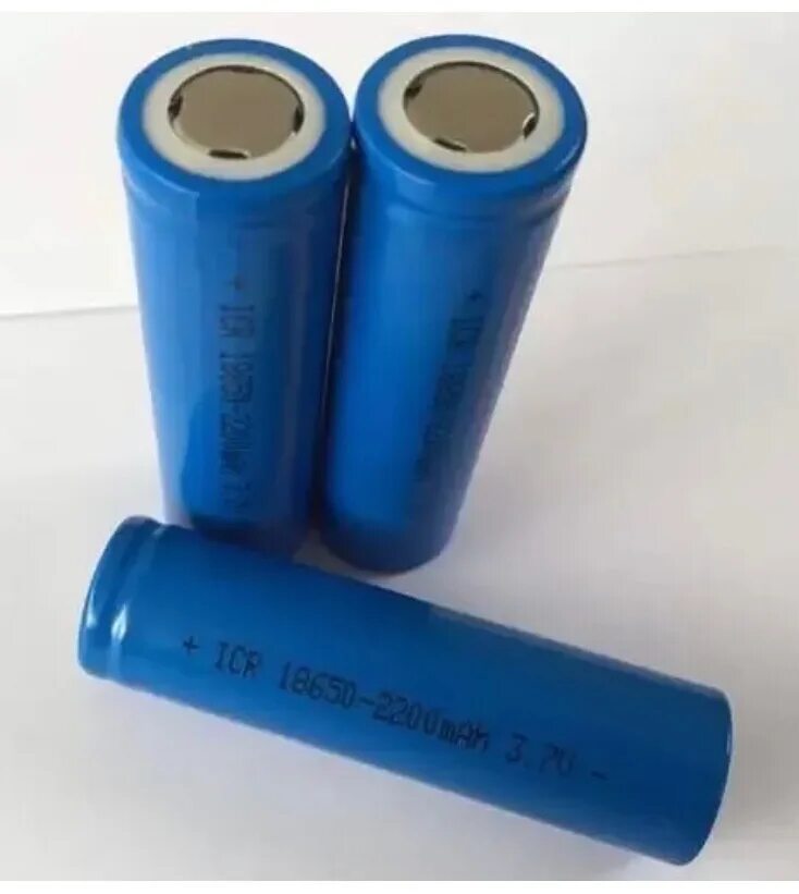 Желто синий аккумулятор. Аккумулятор 18650 3.7v 2200mah синий. синяя акб 18650 2.2v. sunpower li-ion cell 3.7v inr18650-2200. синие батарейки 18650.