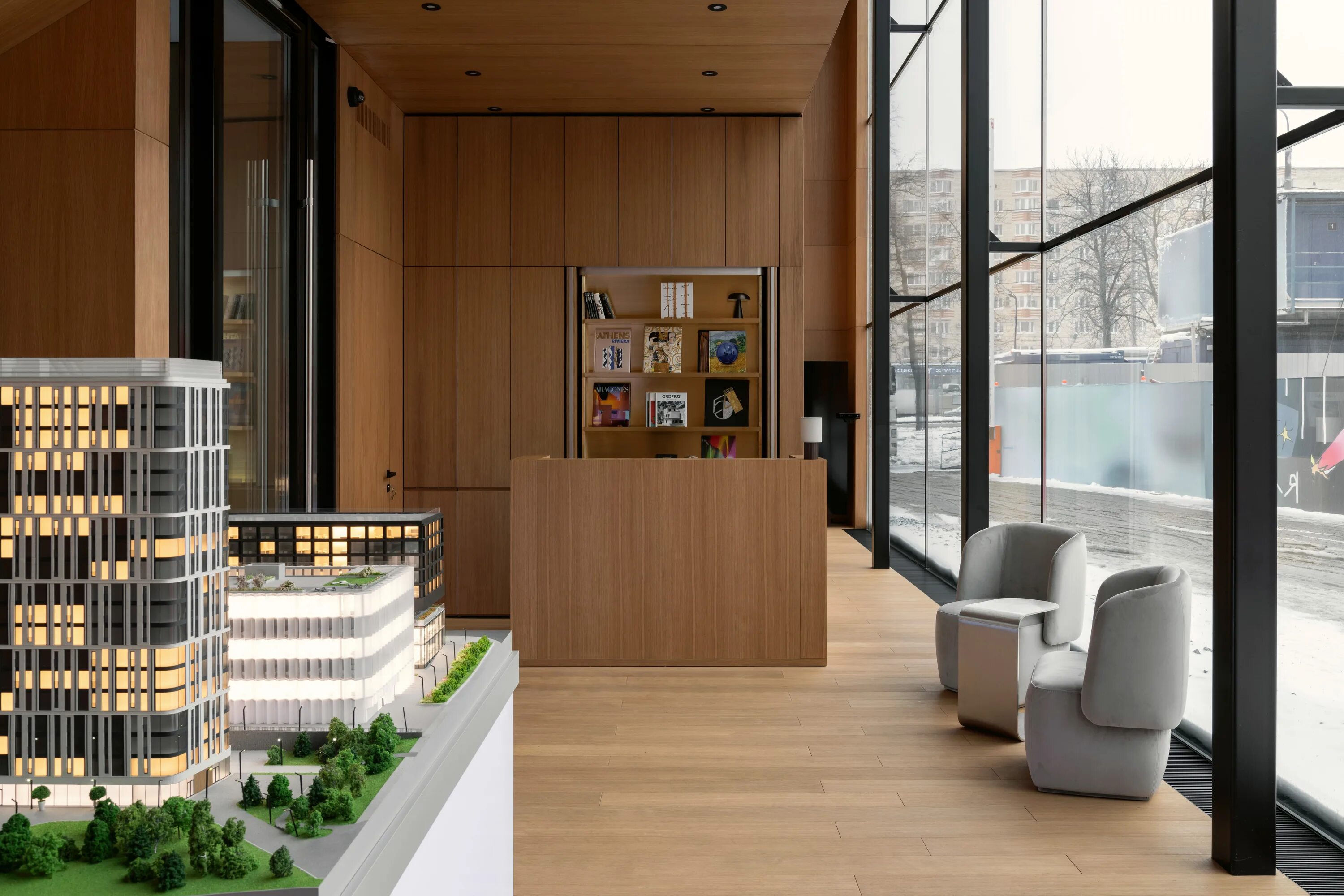 Hutton development. Хаттон девелопмент. афи девелопмент пресненский вал офисы. отделение пространства. real estate design development.